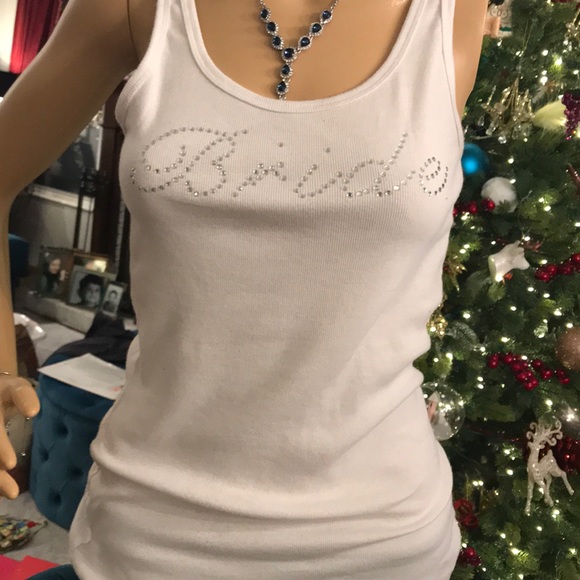 For the bride 👰 - Picture 1 of 4